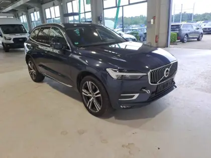 Volvo XC60 B4 Inscription - Petrol - Automatic - 197 hp - 13