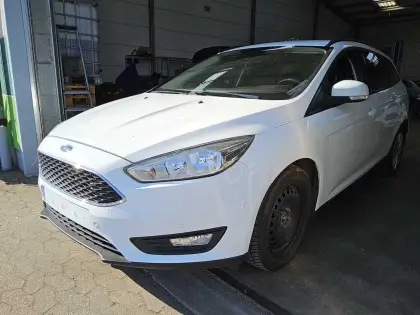 Ford Focus Business - Petrol - Manual - 101 hp - 132.419 km