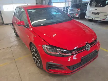 Volkswagen Golf GTI Performance - Petrol - Automatic - 227 h