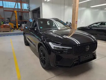 Volvo XC60 Plus - Hybrid - Automatic - 455 hp - 8.922 km
