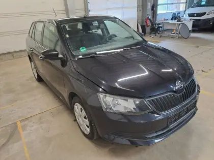 Skoda Fabia Active - Petrol - Manual - 90 hp - 54.367 km