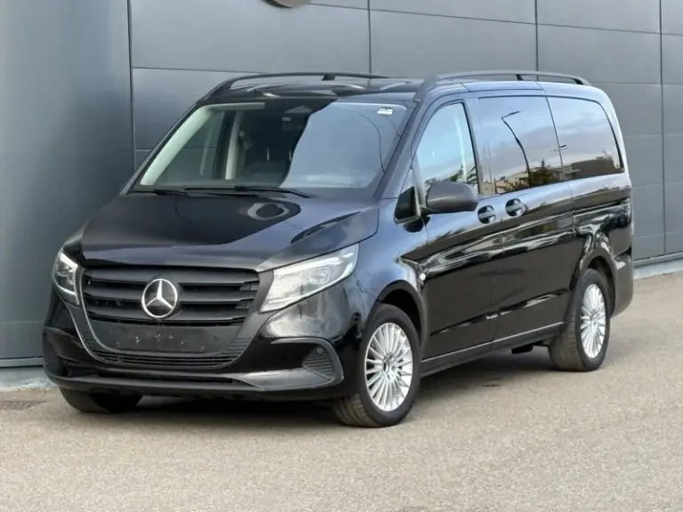 Mercedes-Benz Vito Tourer L2 119 CDI Pro - Diesel - Automatic - 190 hp - 45.563 km
