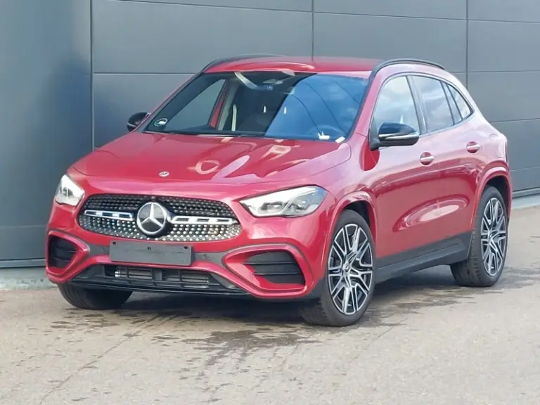 Mercedes-Benz GLA 200d AMG Line - Diesel - Automatic - 150 hp - 5.393 km