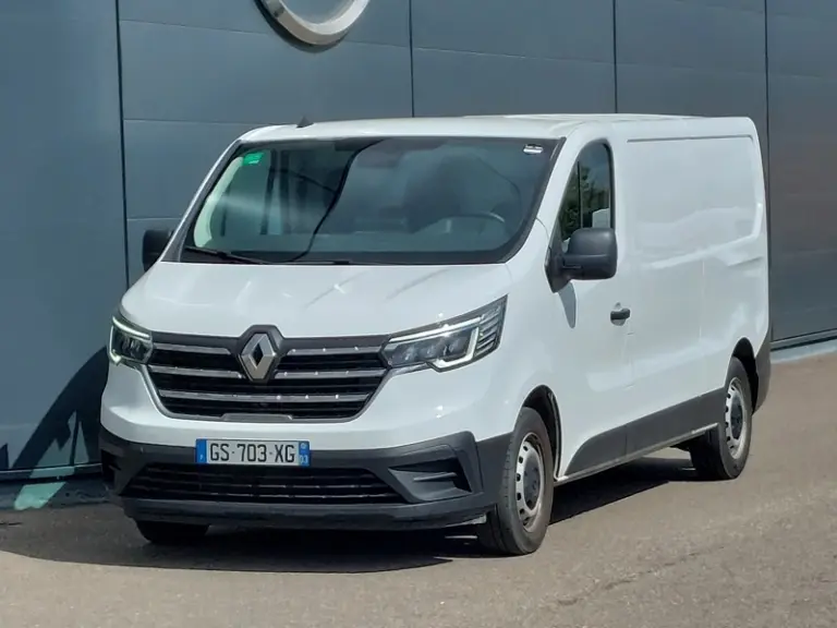 Renault Trafic L2H1 2.0 DCI Grand Comfort - Diesel - Manual - 130 hp - 50.972 km