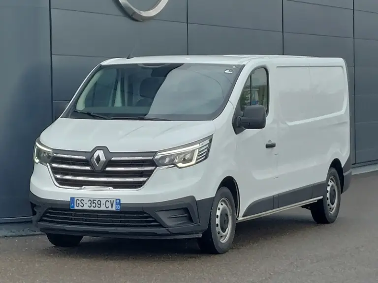 Renault Trafic L2H1 2.0 DCI Grand Comfort - Diesel - Manual - 130 hp - 58.479 km