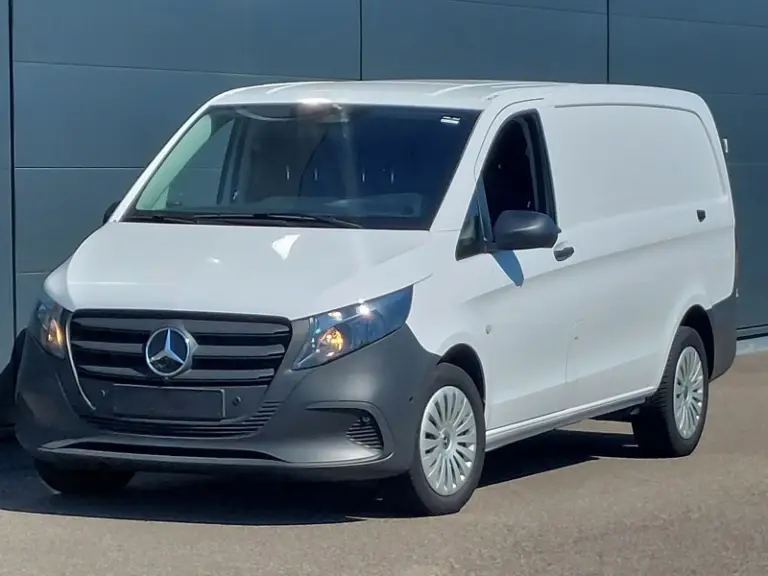 Mercedes-Benz Vito 116 CDI Pro - Diesel - Automatic - 163 hp - 44.826 km