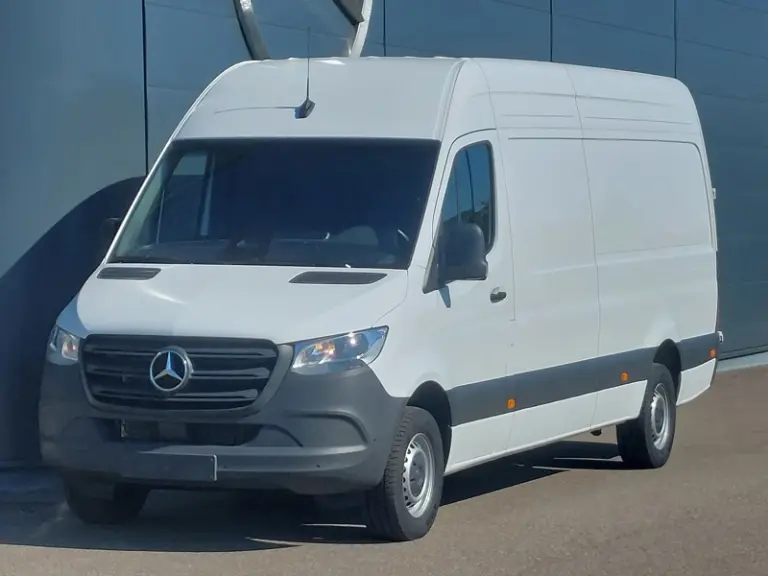 Mercedes-Benz Sprinter 315 CDI Pro - Diesel - Manual - 150 hp - 68.507 km