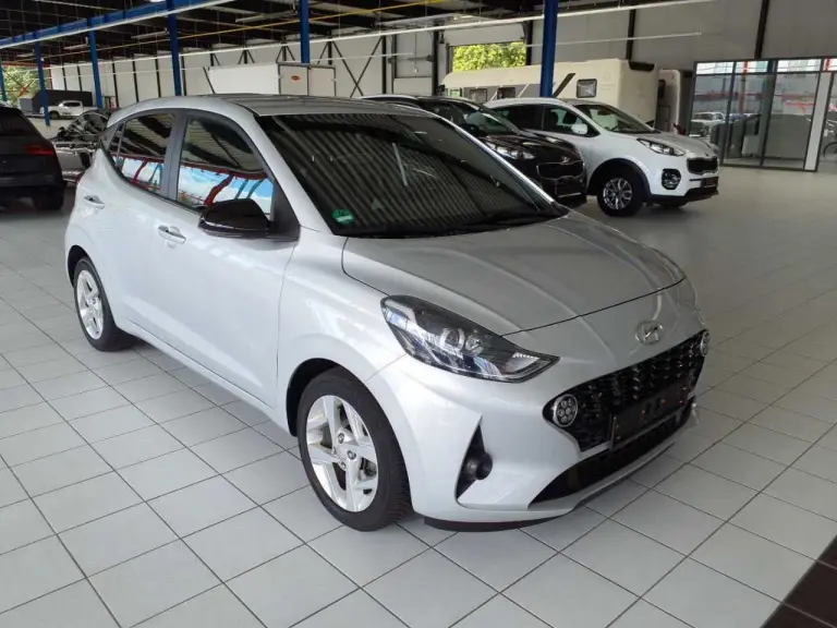 Hyundai i10 1.0 MPI Connect - Petrol - Manual - 67 hp - 55.627 km